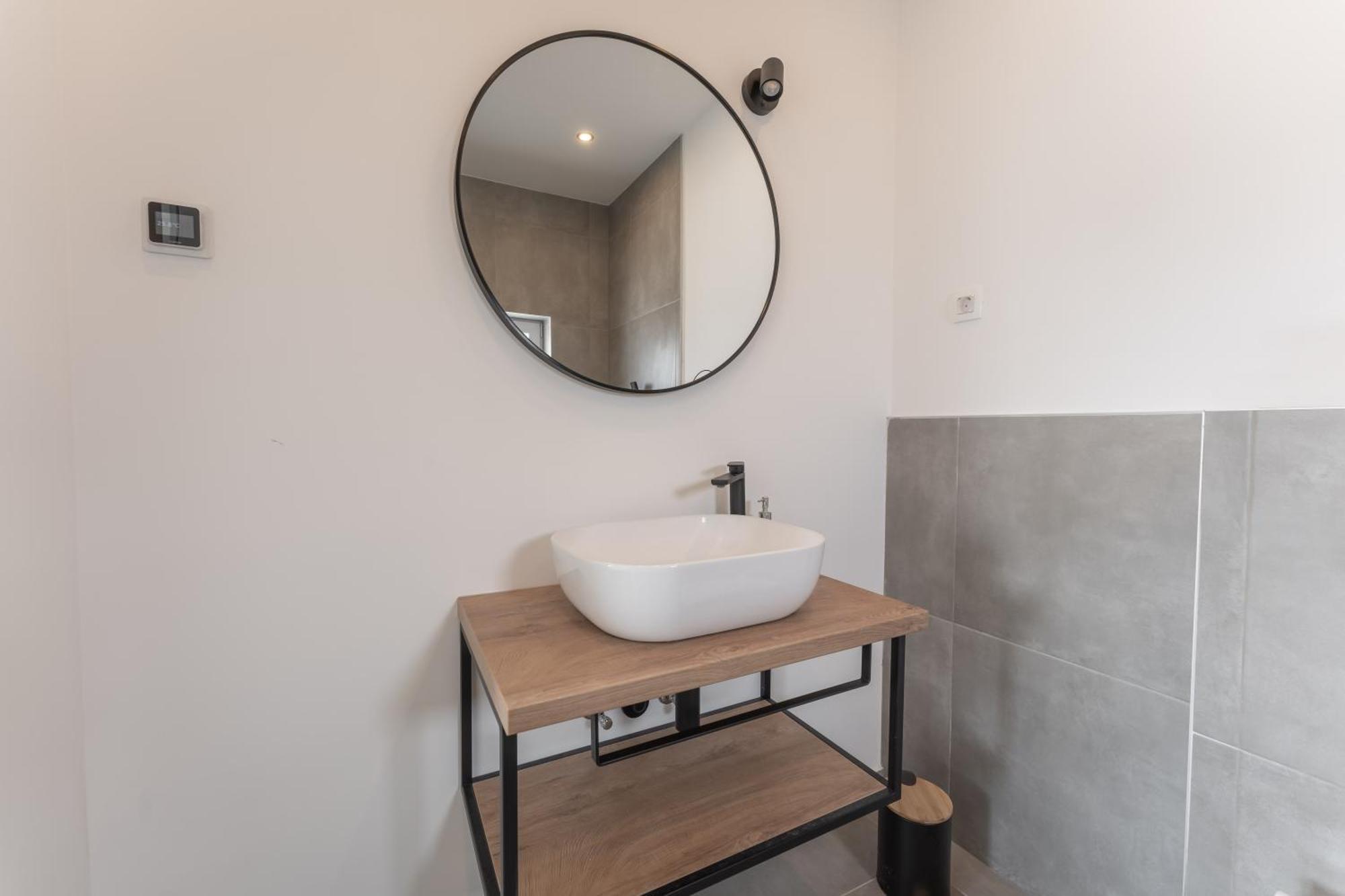 Bernie Apartments With A Pool Zadar Exterior foto