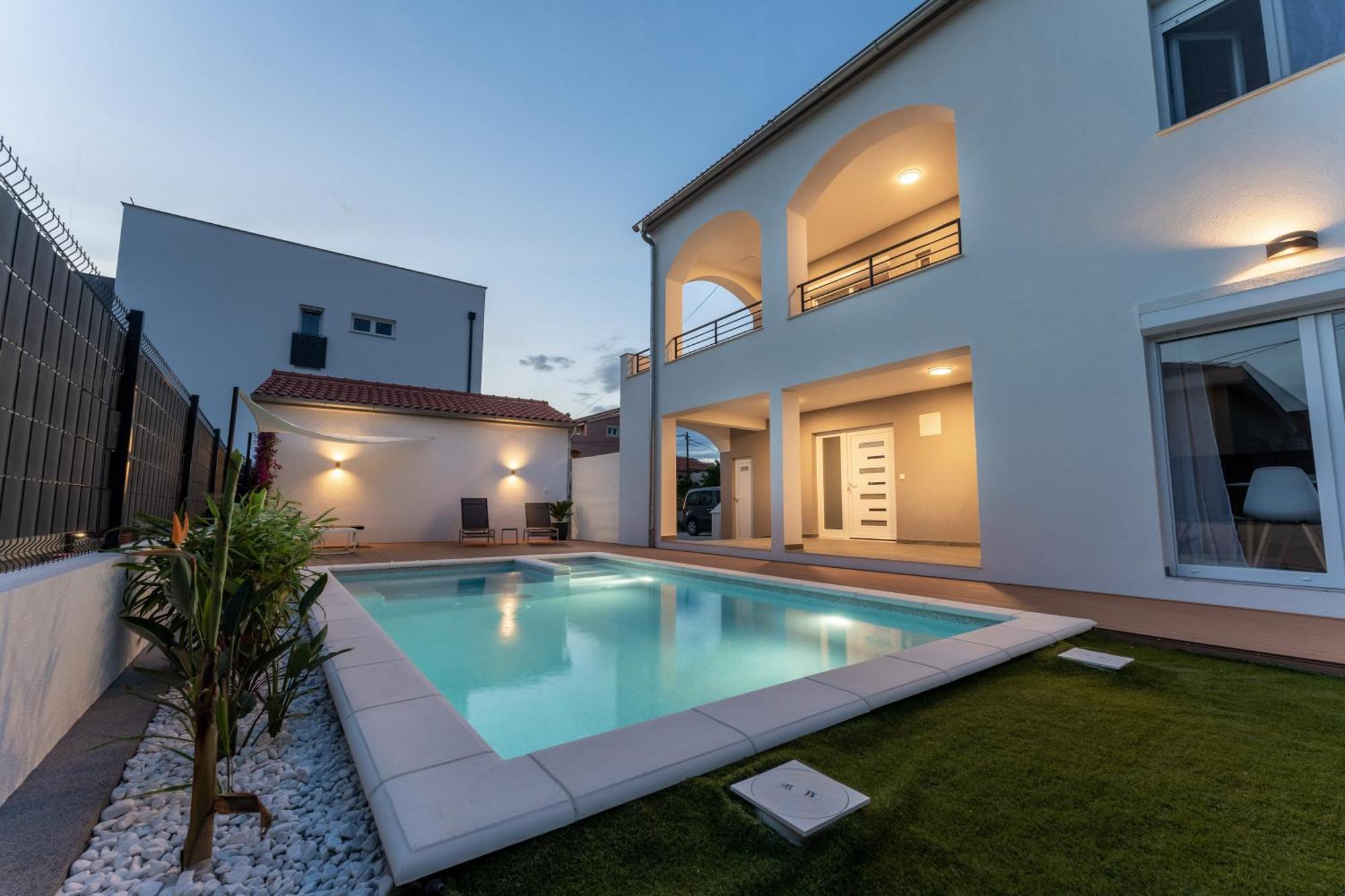 Bernie Apartments With A Pool Zadar Exterior foto
